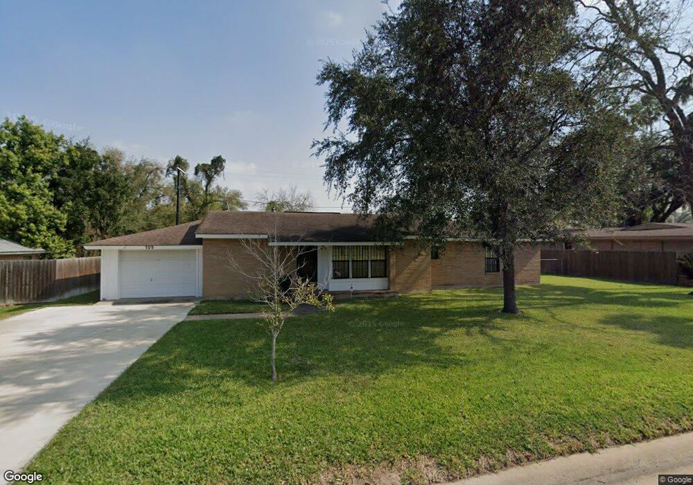 709 S Border Ave, Weslaco, TX 78596 - photo 1