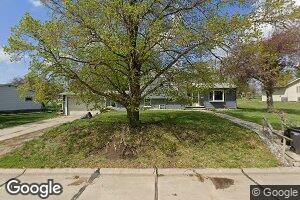 610 S Martin Ave, Clay Center, NE 68933