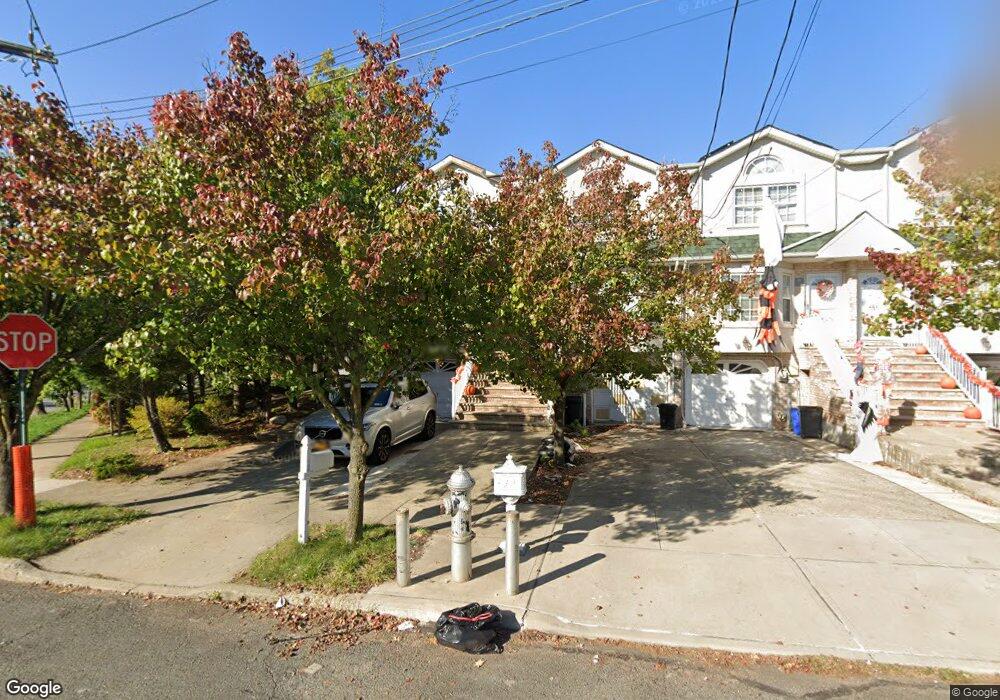 148 Churchill Ave, Staten Island, NY 10309 - photo 1