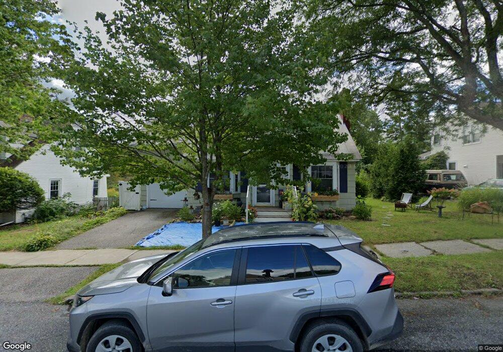 33 Bilodeau Pkwy, Burlington, VT 05401 - photo 1