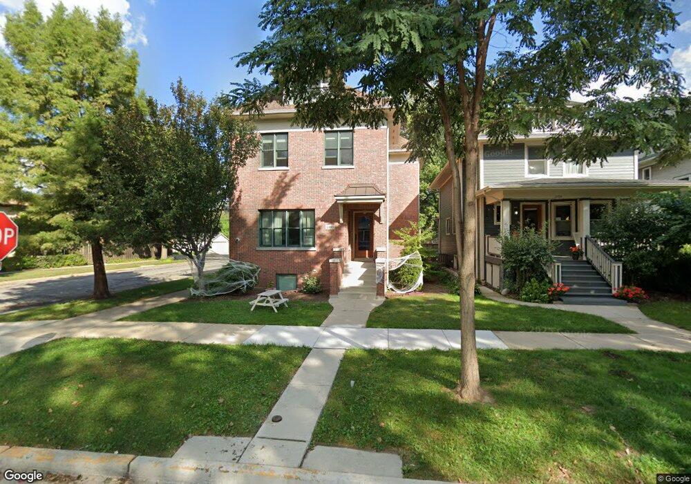 1100 Wesley Ave, Oak Park, IL 60304 - photo 1