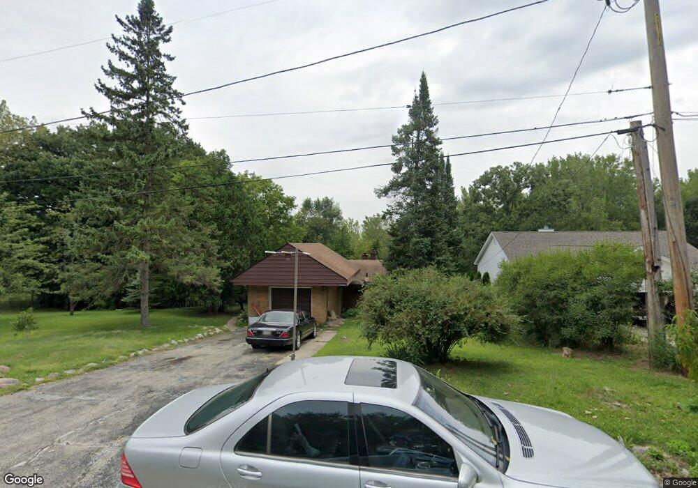 72 Lake Shore Dr unit 4, Carpentersville, IL 60110 - photo 1