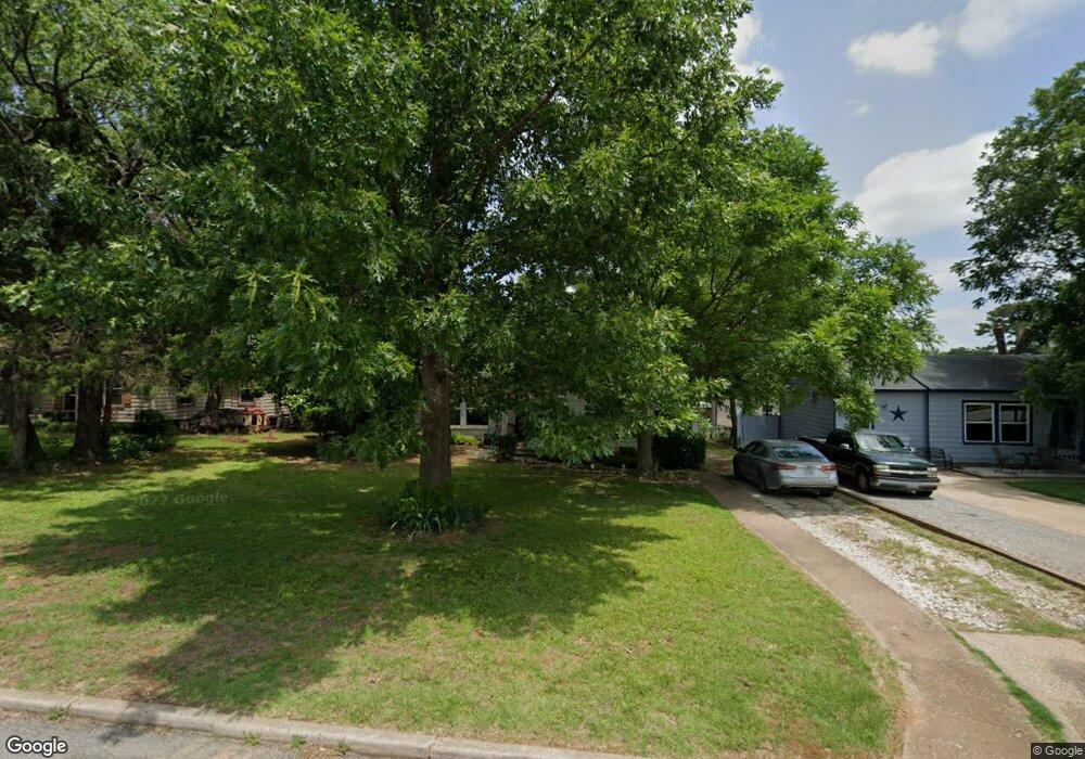 1415 W Shepherd St, Denison, TX 75020 - photo 1