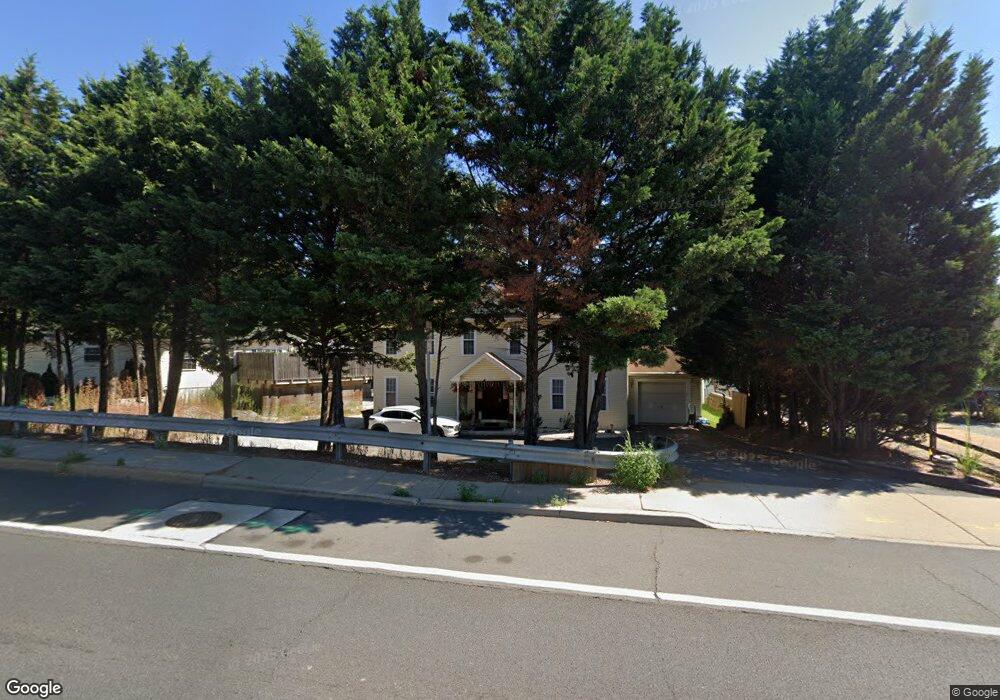 1915 Limestone Rd, Wilmington, DE 19804 - photo 1