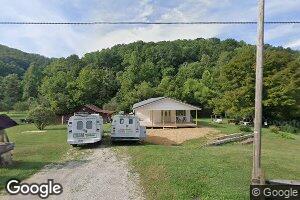 162 Harvey Creek, Hamlin, WV 25523