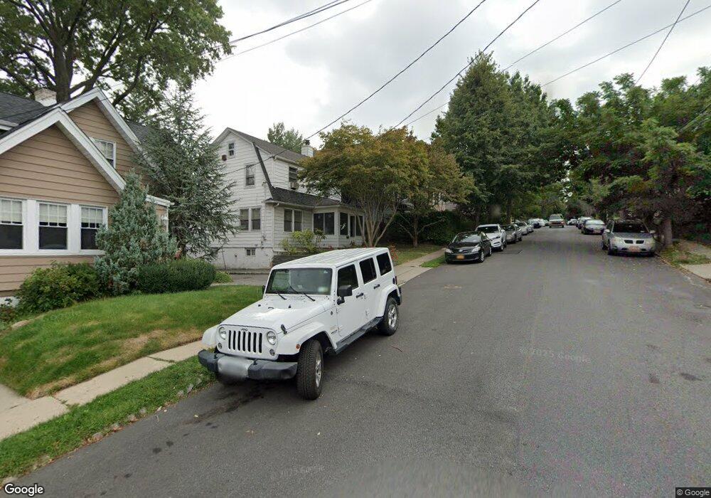 27 University Place, Staten Island, NY 10301 - photo 1