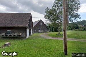 84 Townsend Rd, Lyndonville, VT 05851