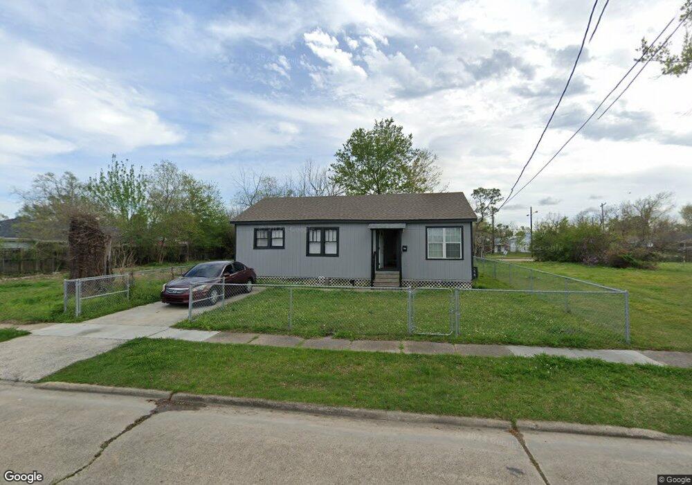 2810 Hinton Dr unit /2, Lake Charles, LA 70615 - photo 1