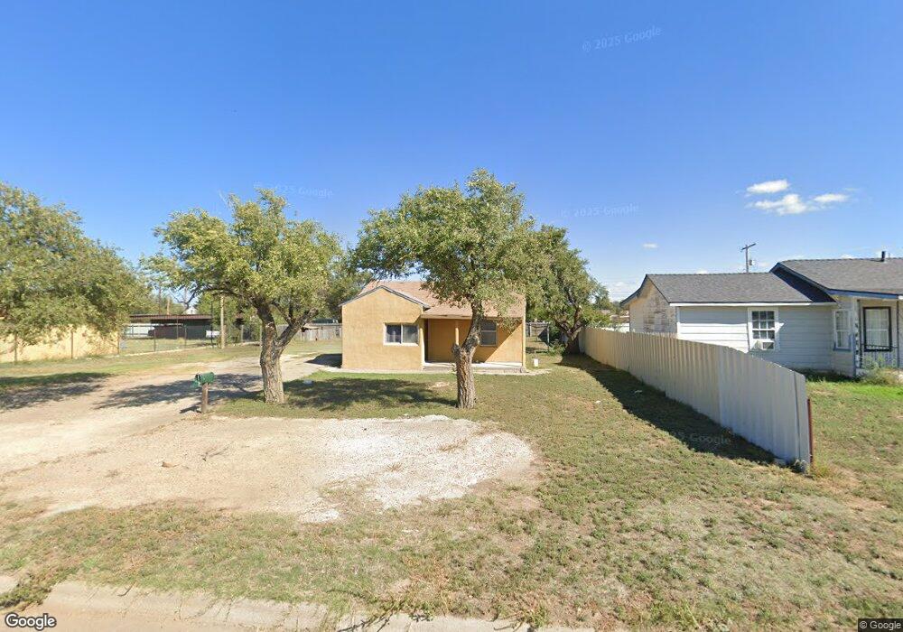 222 N Birge Ave, Dumas, TX 79029 - photo 1