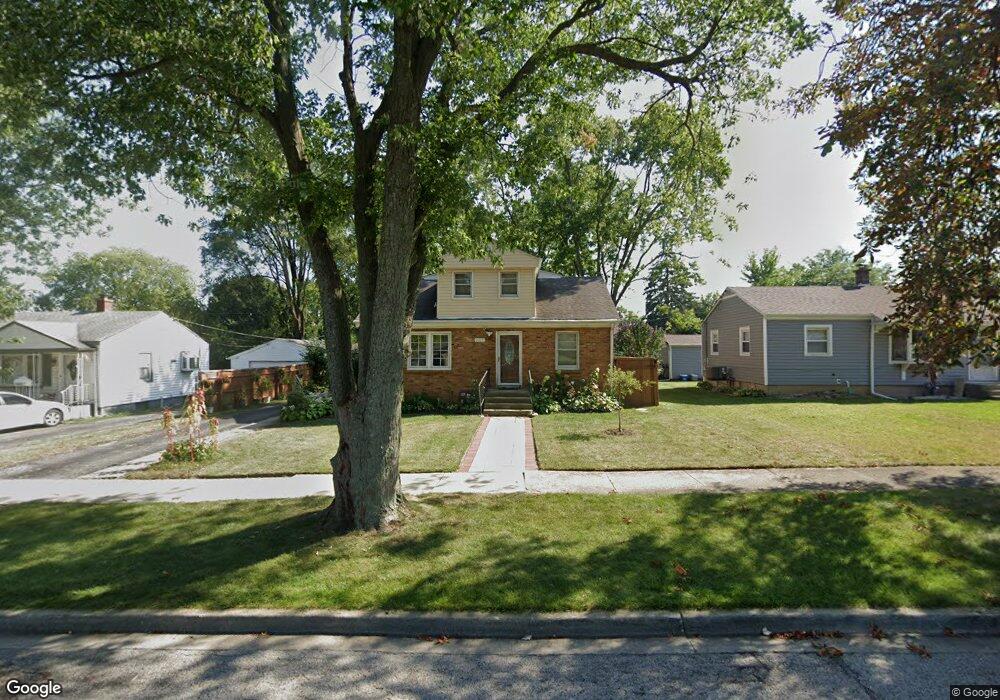 2213 9th Pkwy, Waukegan, IL 60085 - photo 1