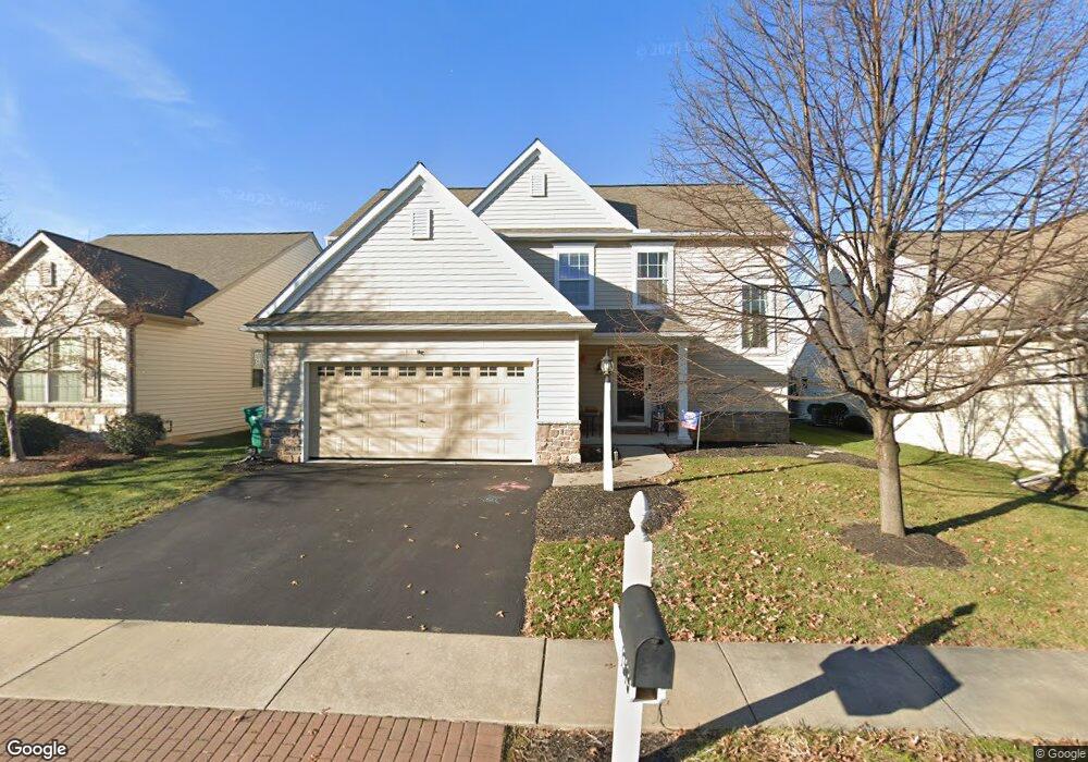 1319 Heatherwood Dr unit 9, Mount Joy, PA 17552 - photo 1