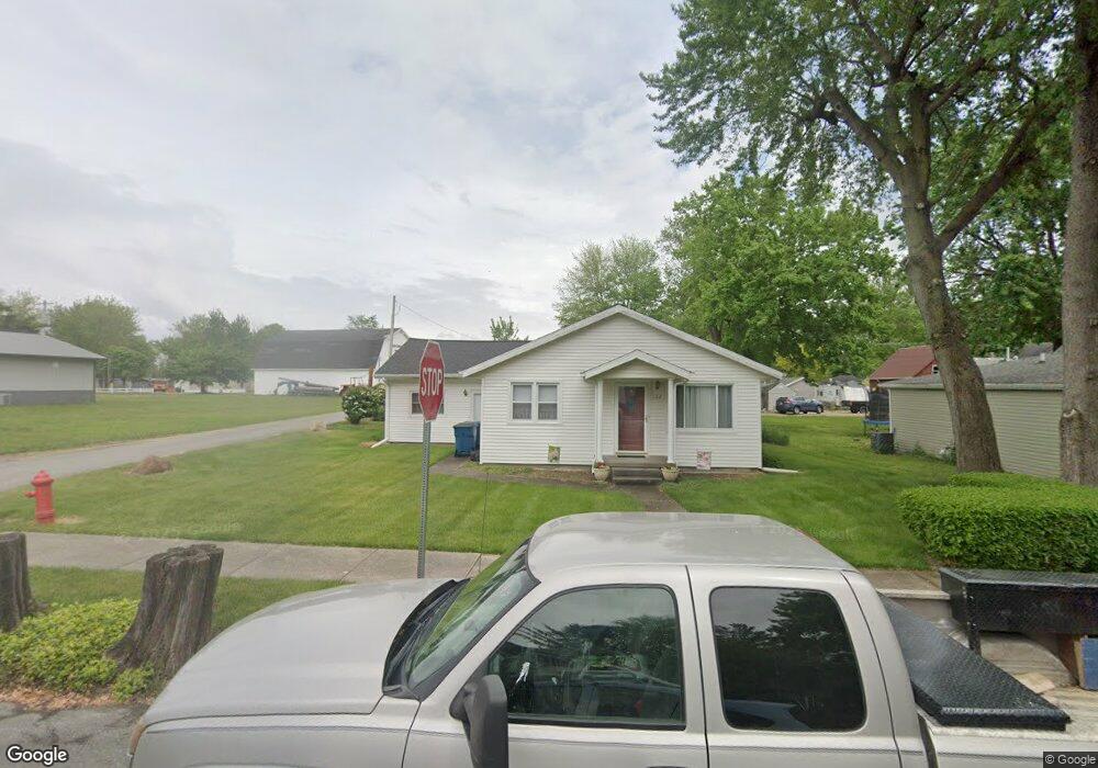 122 N Madison St, Converse, IN 46919 - photo 1