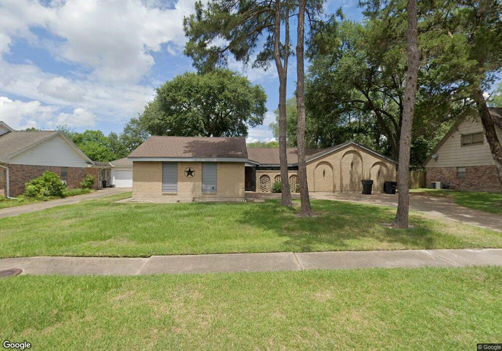 5618 Long Creek Ln, Houston, TX 77088 - photo 1
