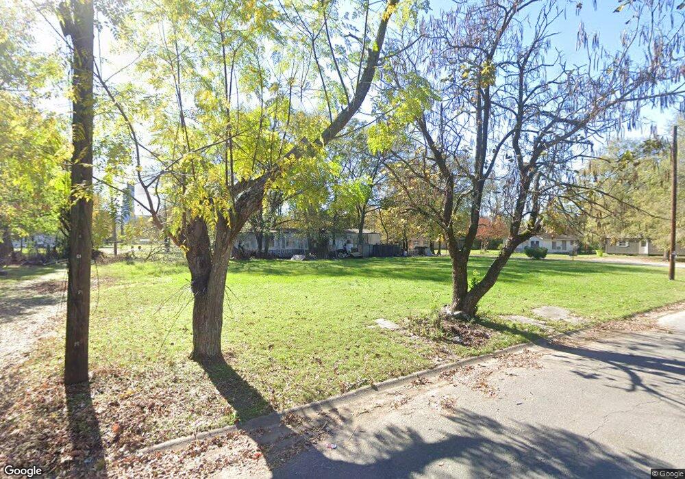 606 N Lowe St, Stuttgart, AR 72160 - photo 1