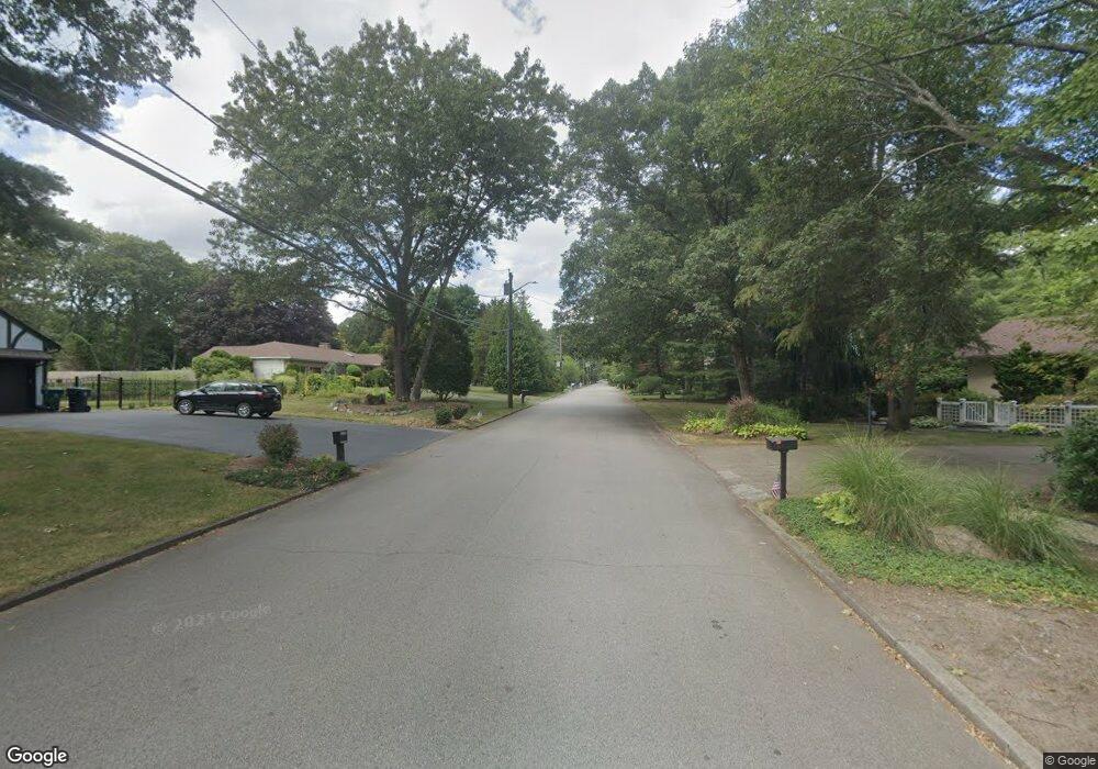 1 Gilbert Stuart Dr, Warwick, RI 02818 - photo 1