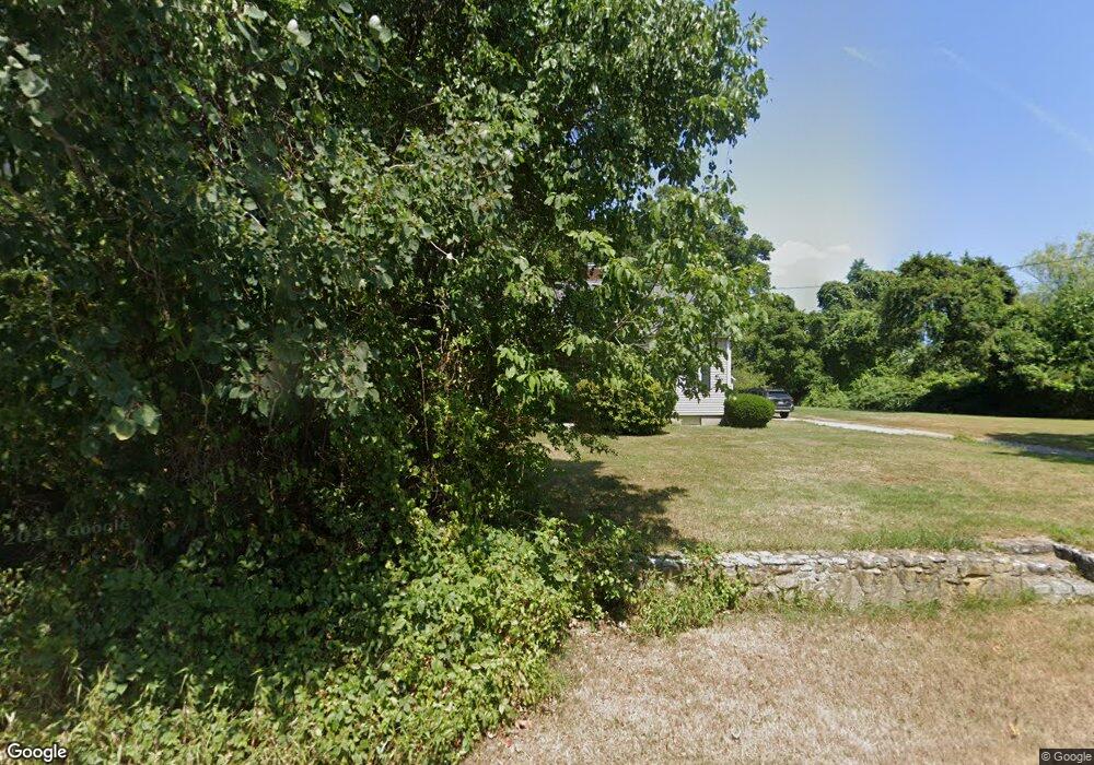 1111 Saugatucket Rd, Wakefield, RI 02879 - photo 1