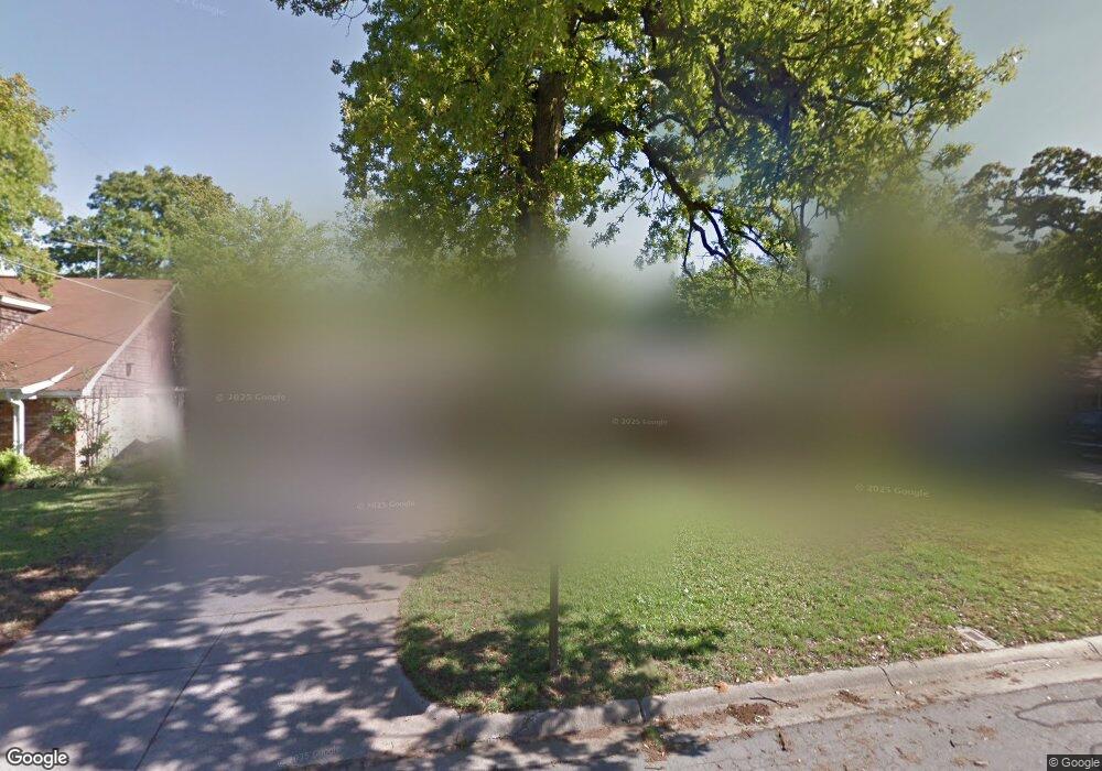 236 Ridgecrest Dr, Hurst, TX 76053 - photo 1