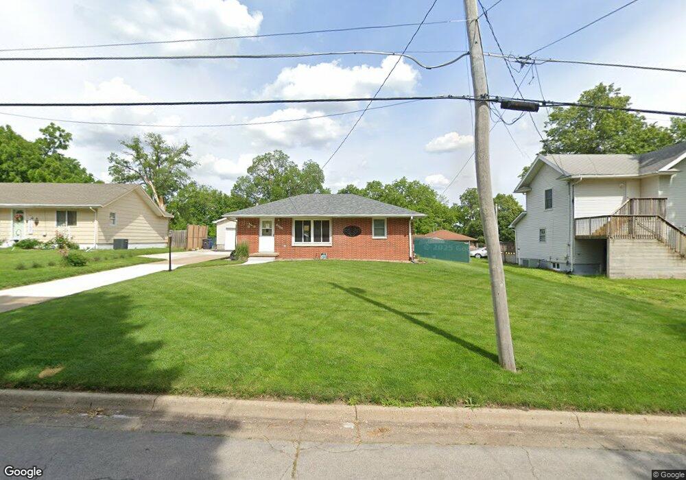 3809 E 28th St, Des Moines, IA 50317 - photo 1