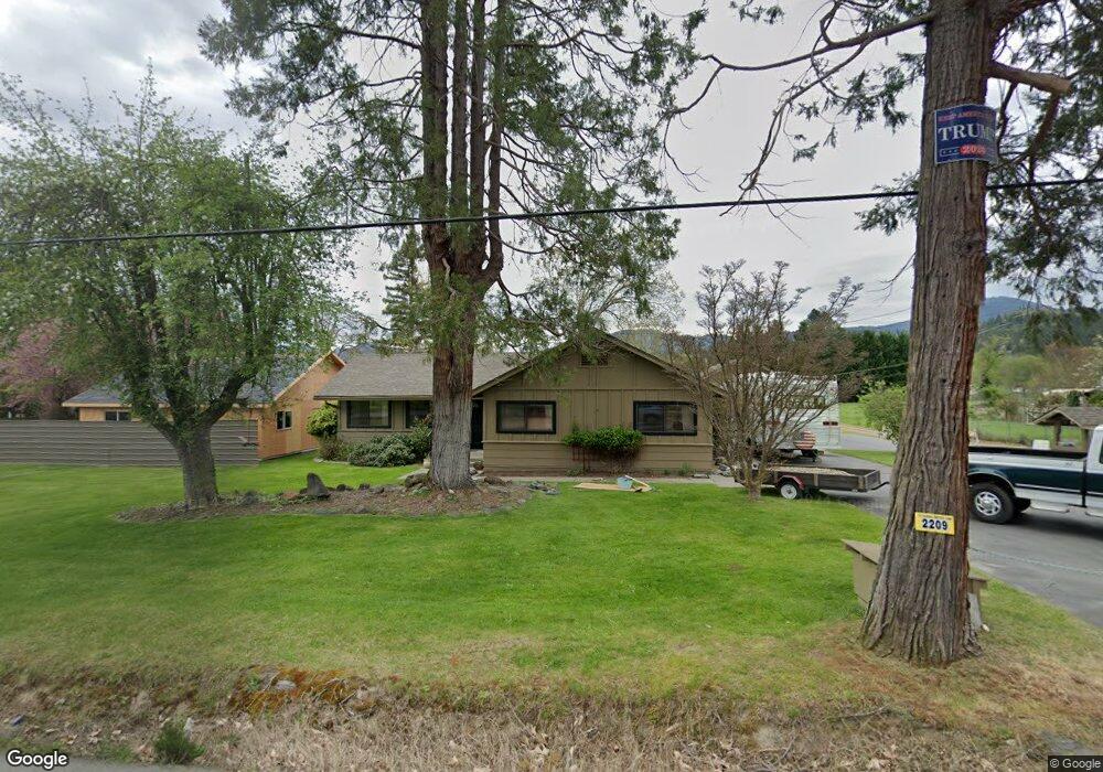 2209 SW Allen Creek Rd, Grants Pass, OR 97527 - photo 1