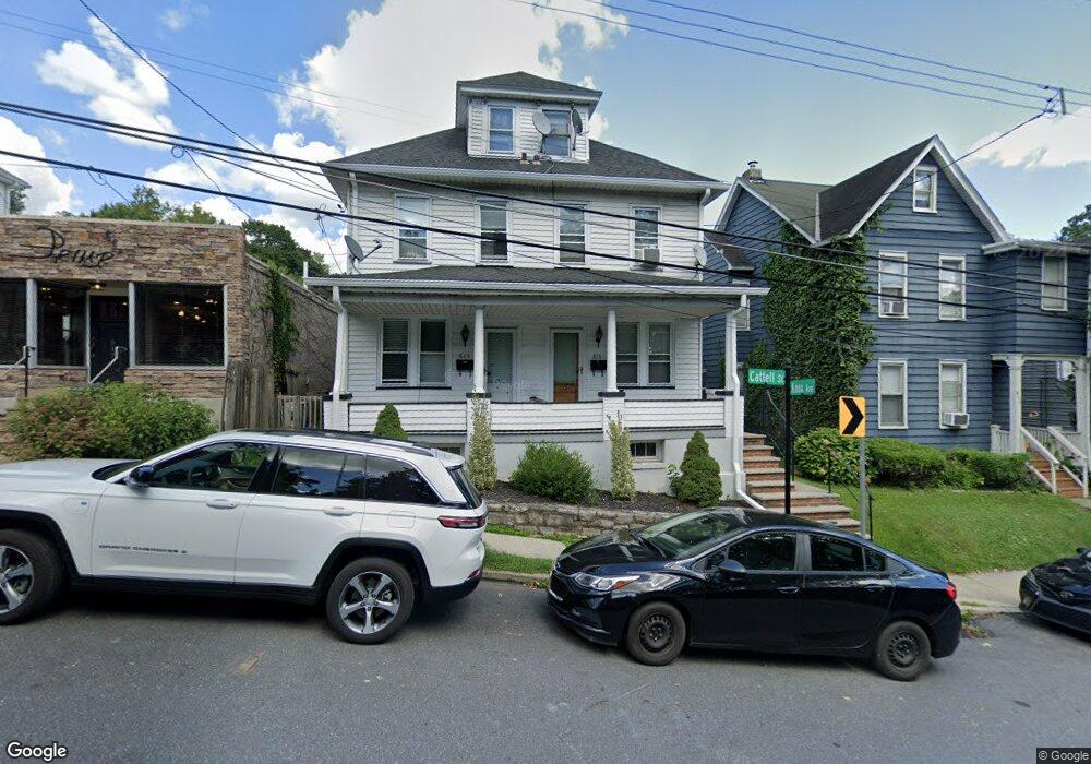 813 Cattell St, Easton, PA 18042 - photo 1