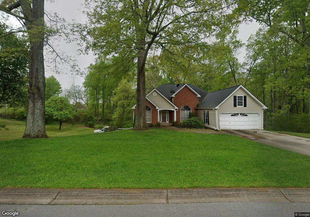 5005 Holly Hock Dr, Flowery Branch, GA 30542 - photo 1