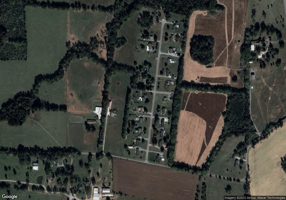 121 Hunters Ln, Shelbyville, TN 37160 - photo 1