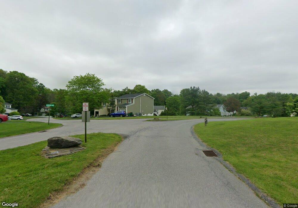 61 Fieldstone Blvd, Wappingers Falls, NY 12590 - photo 1