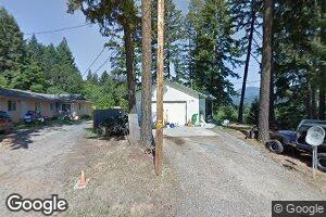 309 1st St, Glendale, OR 97442