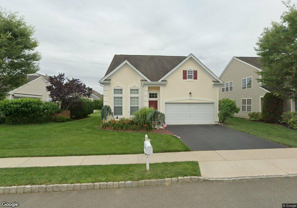 31 Pebble Creek Rd, Dayton, NJ 08810 - photo 1