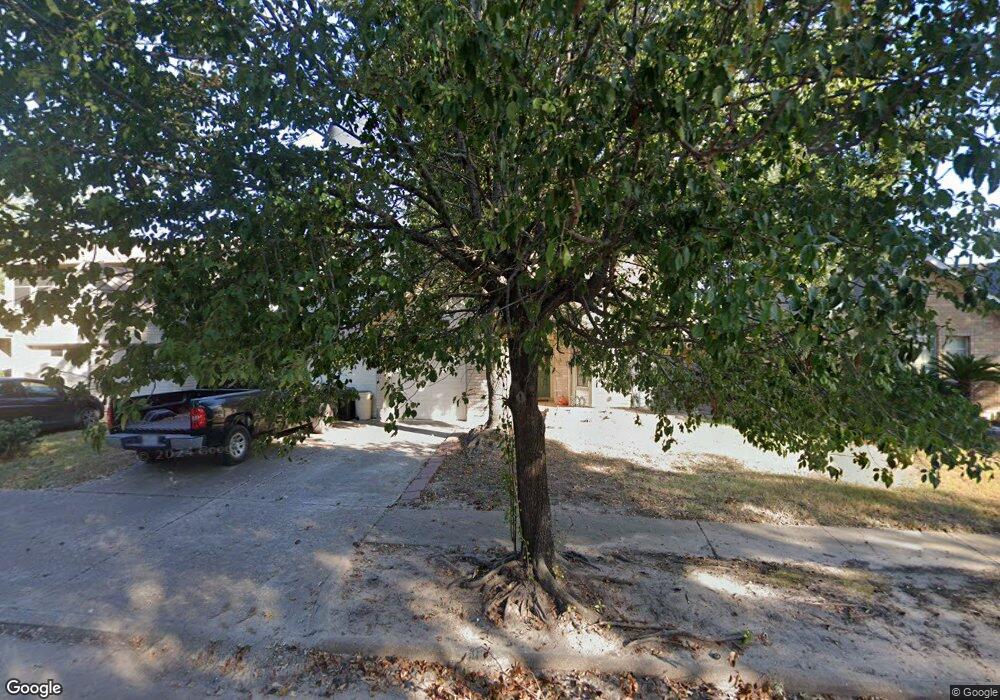 8106 Trail Side Dr, Houston, TX 77040 - photo 1