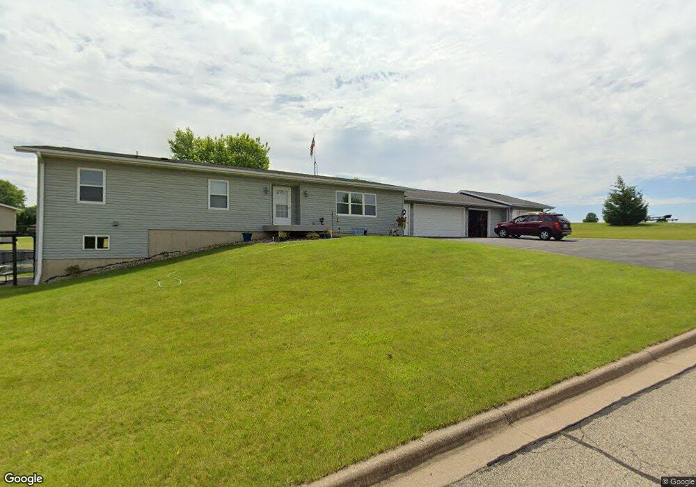 106 Jentz Dr, Potosi, WI 53820 - photo 1
