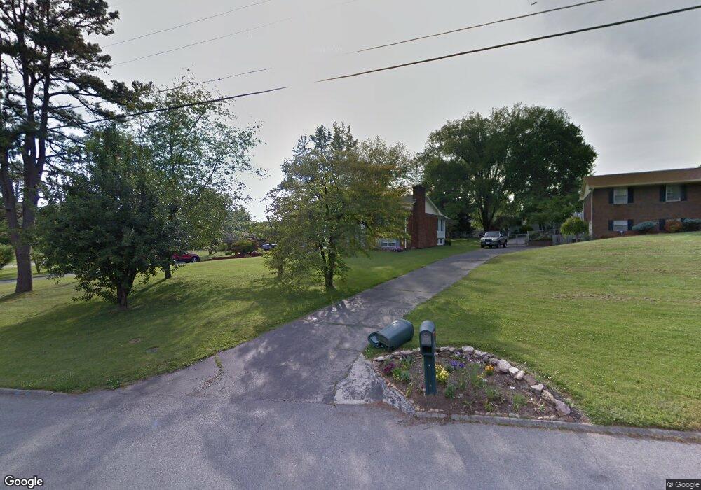 609 Ensley Dr, Knoxville, TN 37920 - photo 1