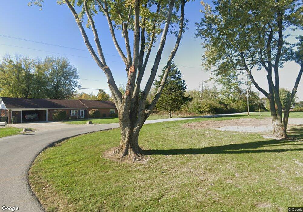 3610 Dawn Dr, Lima, OH 45804 - photo 1