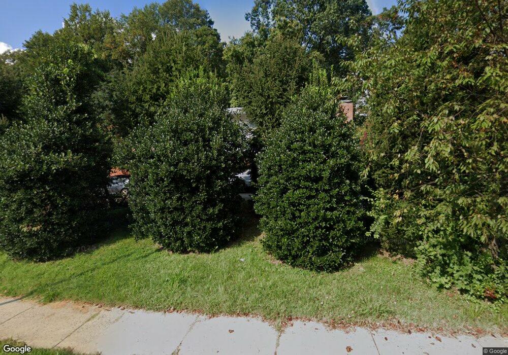 903 Montrose Rd, Rockville, MD 20852 - photo 1