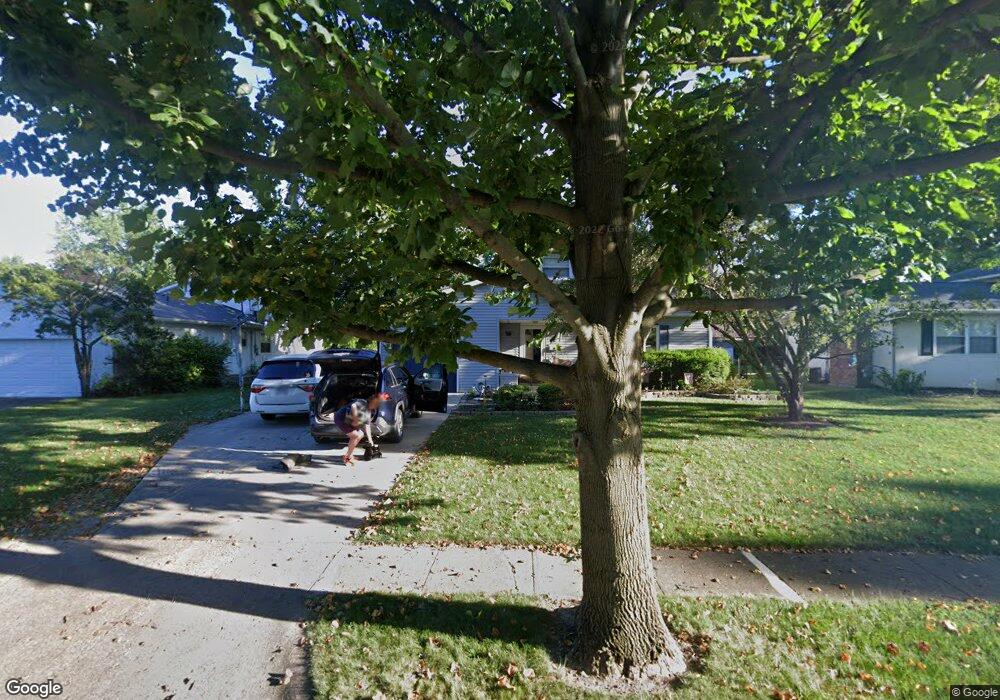 1499 Fahlander Dr N, Columbus, OH 43229 - photo 1