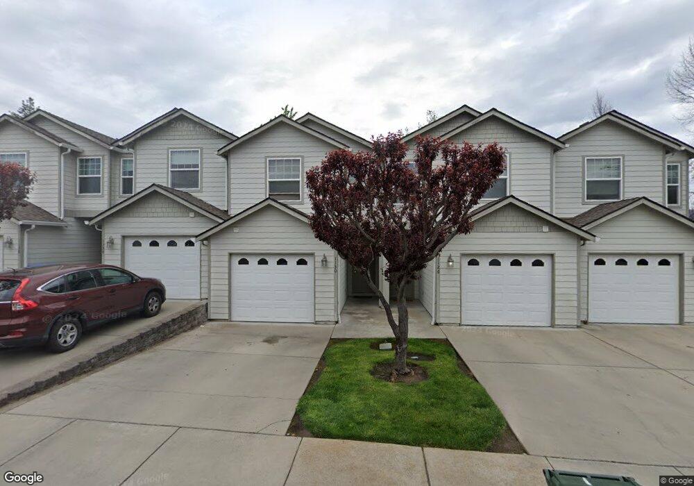 1130 SW Lafayette Dr, Grants Pass, OR 97527 - photo 1