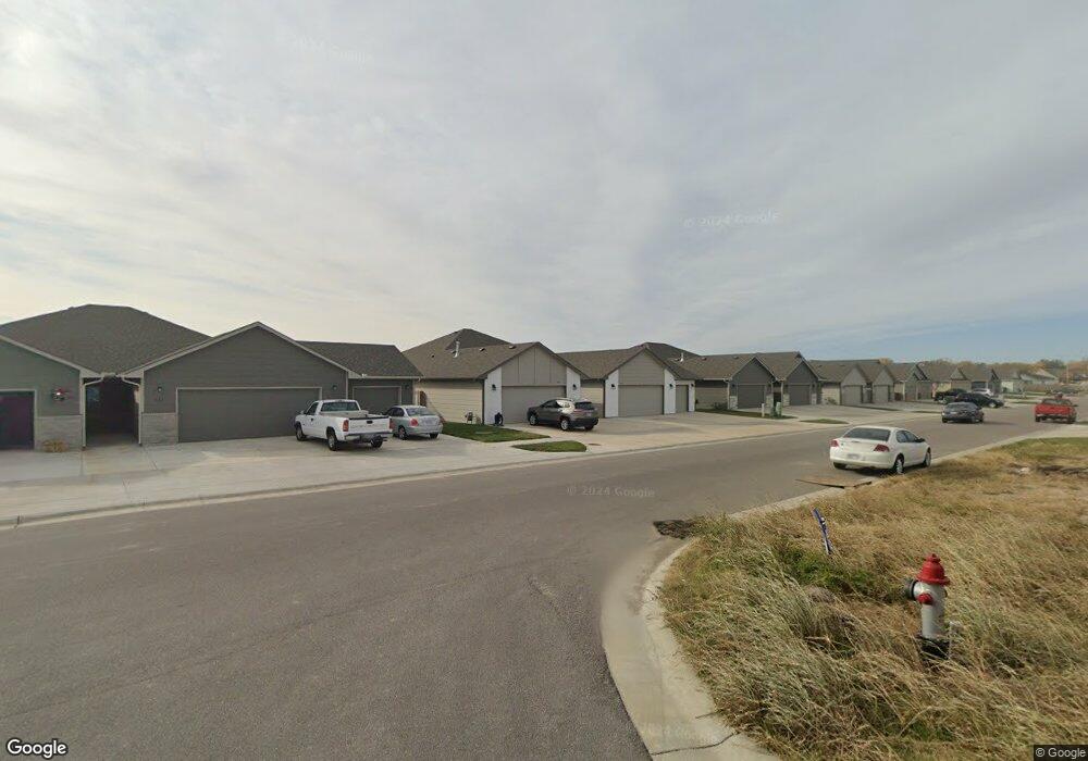 441 S Longbranch Dr unit 443, Maize, KS 67101 - photo 1