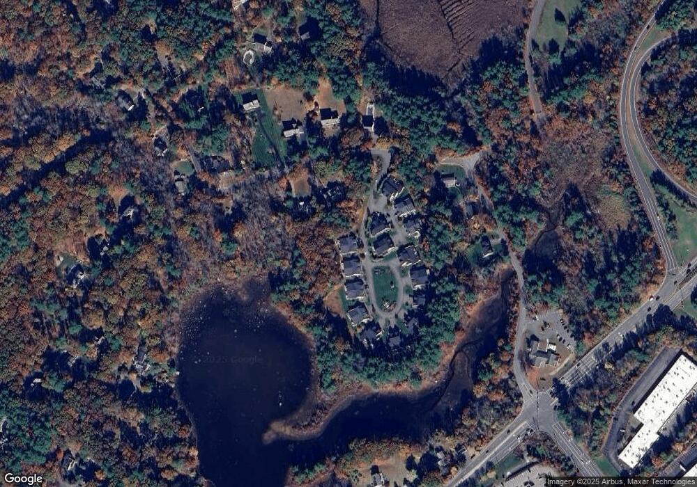 2 Lakepoint Way unit 2, Hopkinton, MA 01748 - photo 1