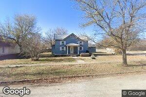 521 Oak St, Burden, KS 67019