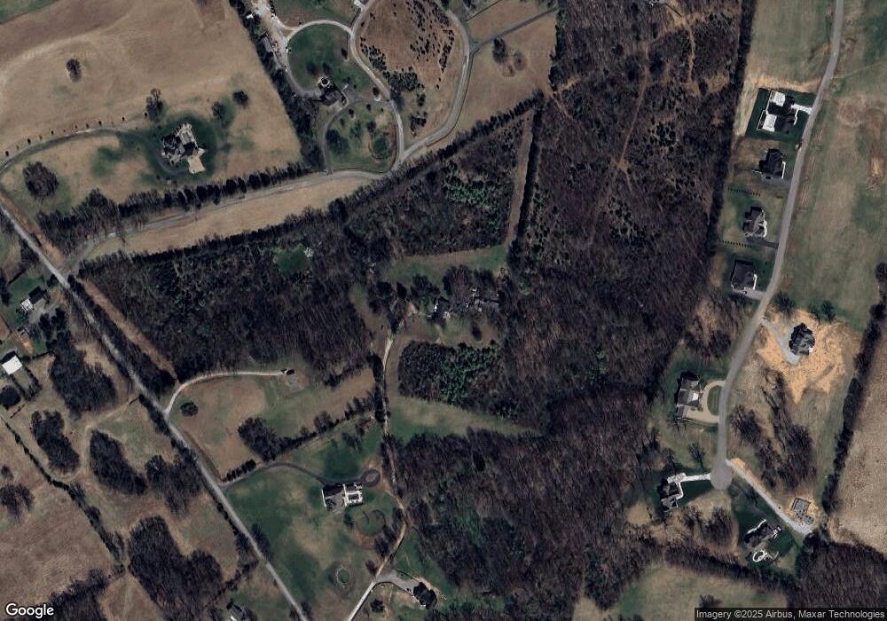 900 Carter Ln, Bowling Green, KY 42103 - photo 1