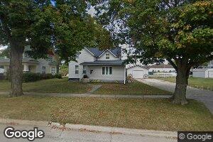 103 W Elm St, Strawberry Point, IA 52076