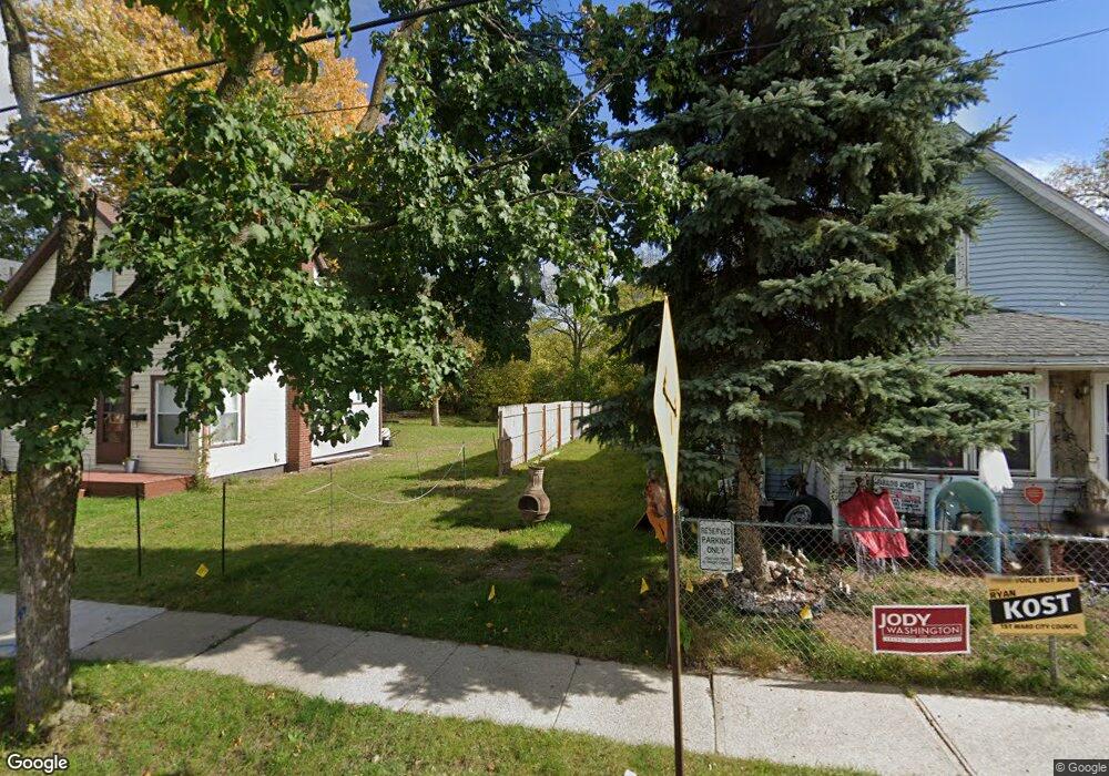 1621 Martin St, Lansing, MI 48910 - photo 1