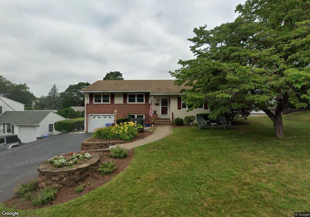 83 Rockcrest Dr, Cranston, RI 02920 - photo 1