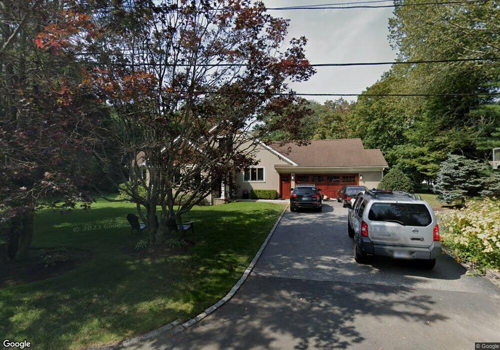 275 Nayatt Rd, Barrington, RI 02806 - photo 1