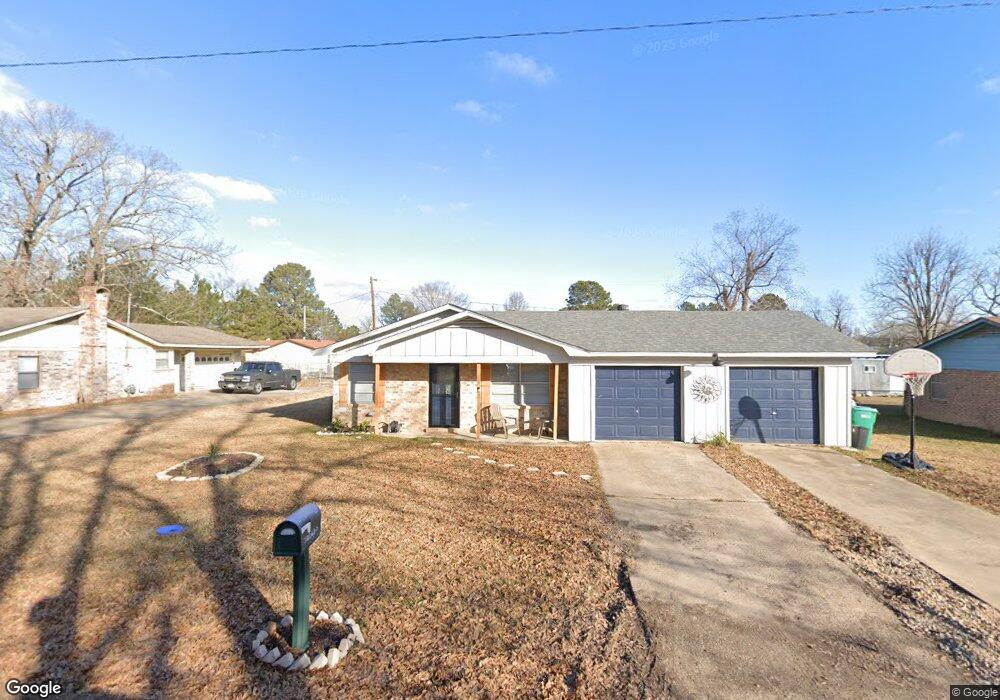 2410 Ladybird Dr, Texarkana, TX 75501 - photo 1