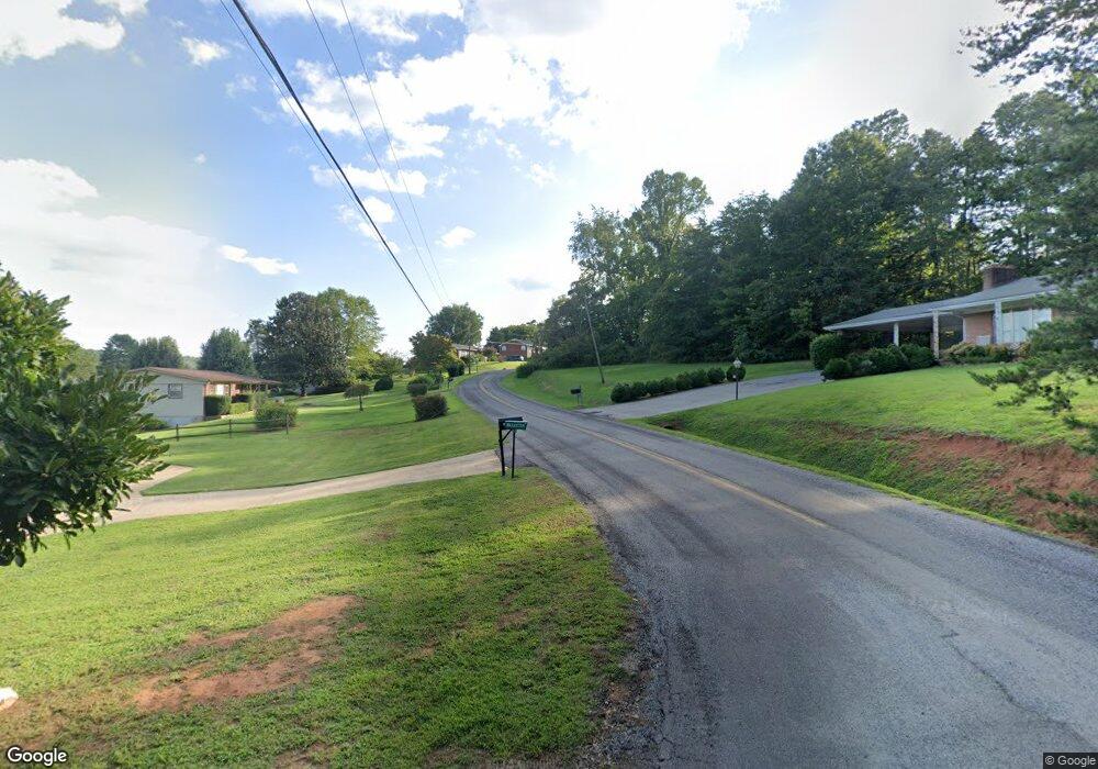 391 Hill And Dale Rd, Martinsville, VA 24112 - photo 1