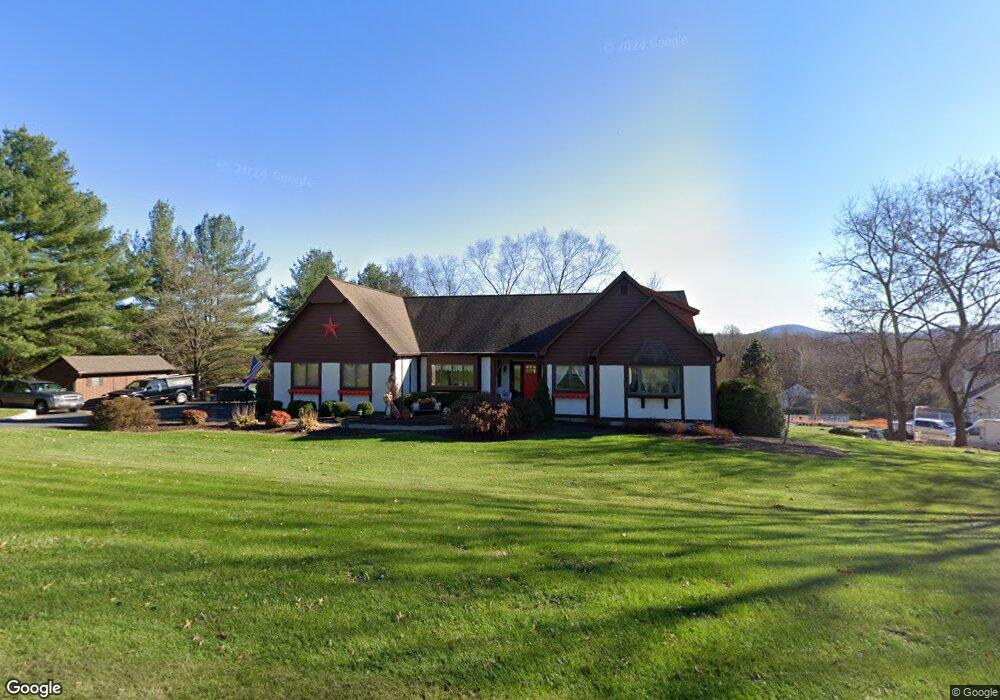 5 Woods Edge Ct, Belvidere, NJ 07823 - photo 1