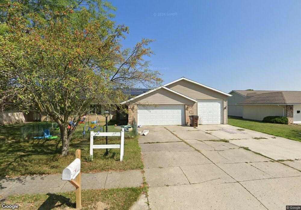 1454 Northbrook Dr, Lima, OH 45805 - photo 1