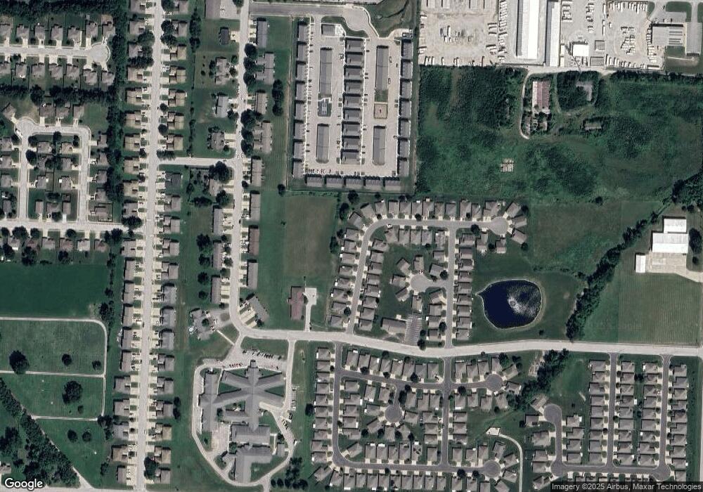 504 S Saturn Dr, Raymore, MO 64083 - photo 1