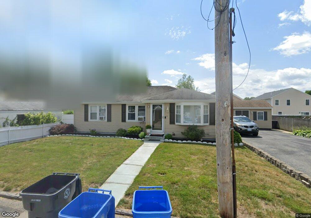 8 Lenox St, Cumberland, RI 02864 - photo 1